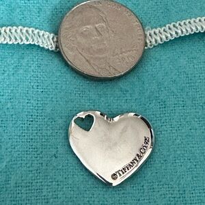 Tiffany&co sterling silver heart pendant excelente condition has been cleaned